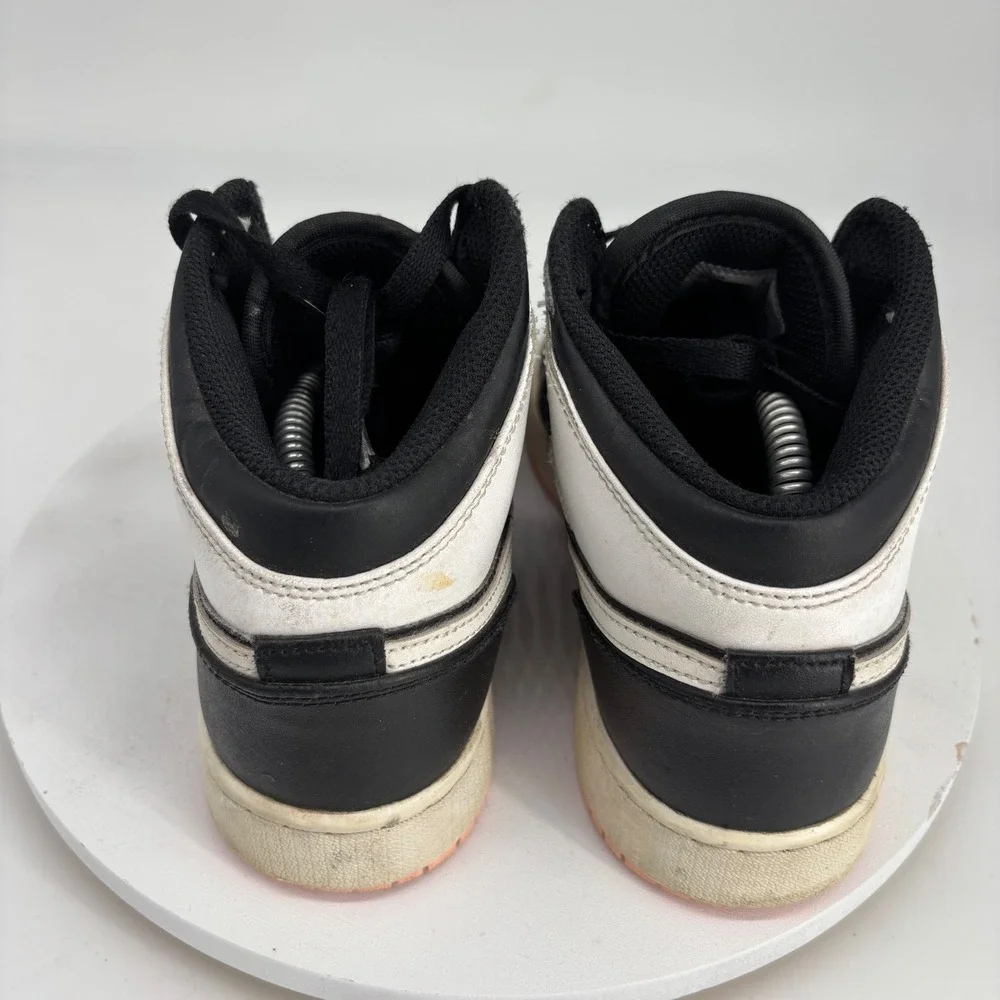 Jordan Air Jordan 1 Mid Kids 6Y Black Pink Quartz Sneakers Streetwear Classic